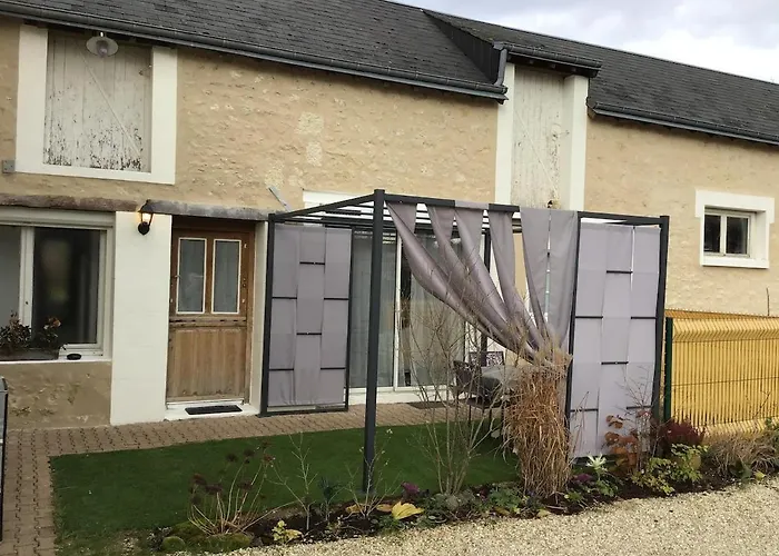 House Near Chateaux De La Loire
